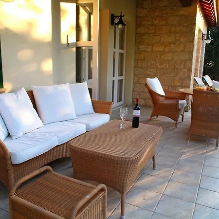 Вилла Aphrodite Hills Junior Villas Junior J006 Air Conditioning 3 Bedrooms *